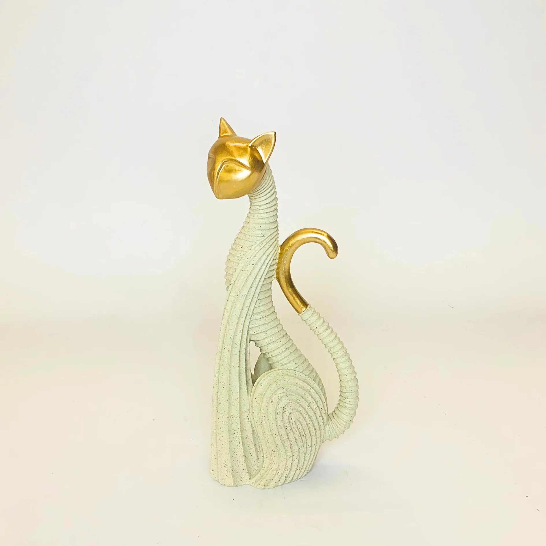 Luxury Modern Art Décor Figurine