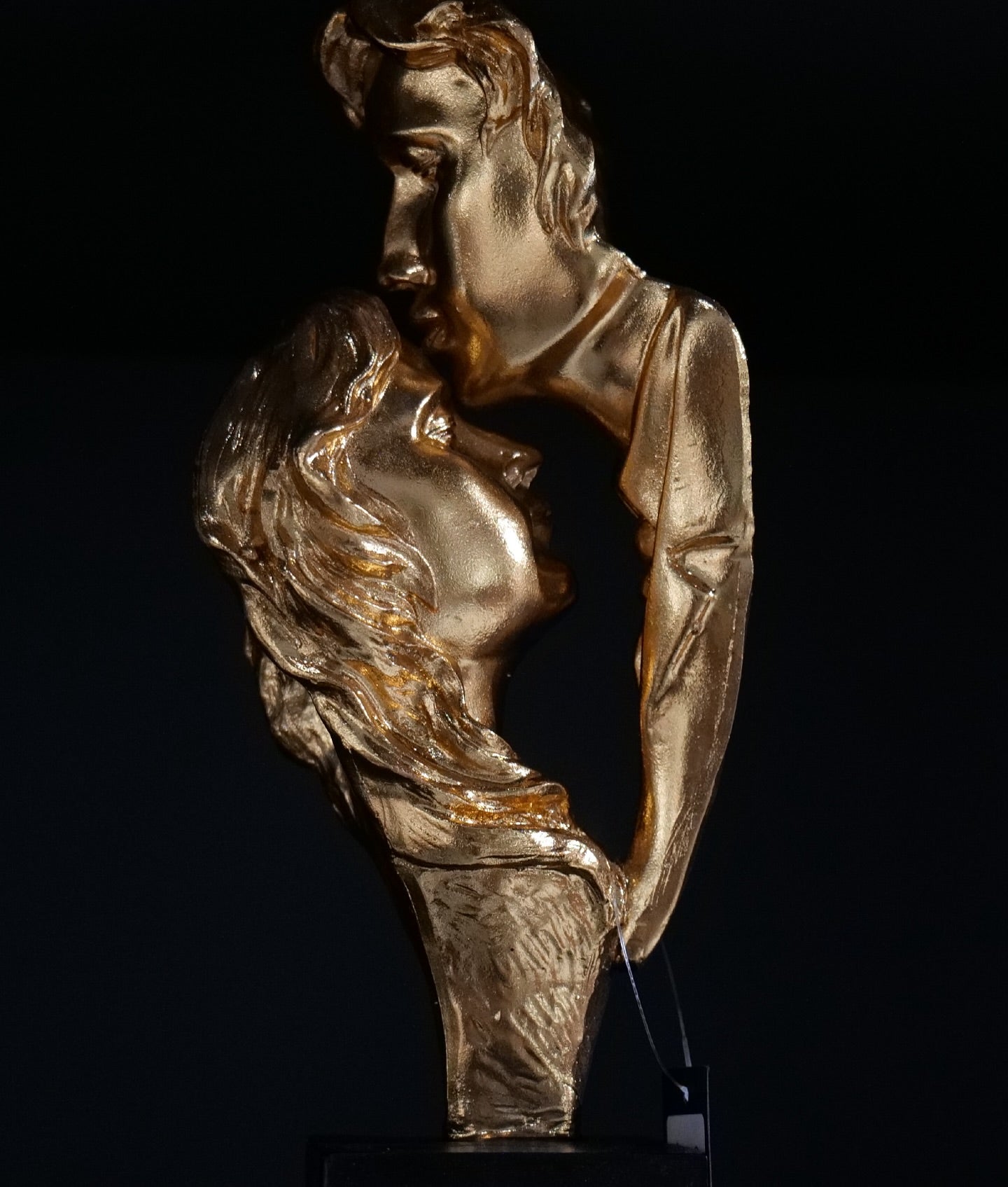 Luxury Modern Love Art Décor Figurine