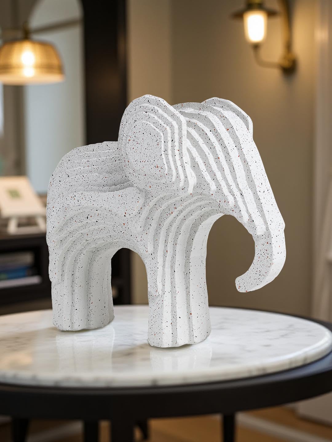 Modern Stone-Style Art Décor Figurine for Home